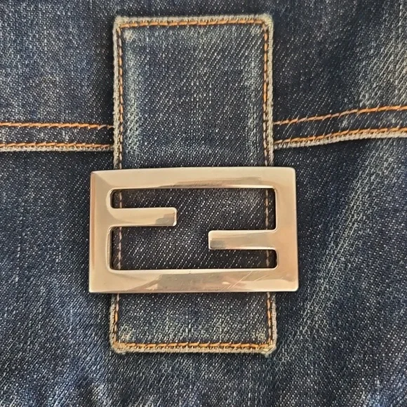 Auth Fendi Denim Mama Baguette - Picture 6 of 16